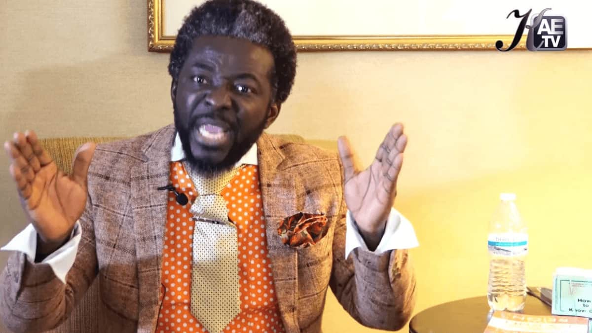 Read more about the article Watch Video: If you answer calls With “Hello” you are going to hell-Evangelist Papa Shee gives Reason