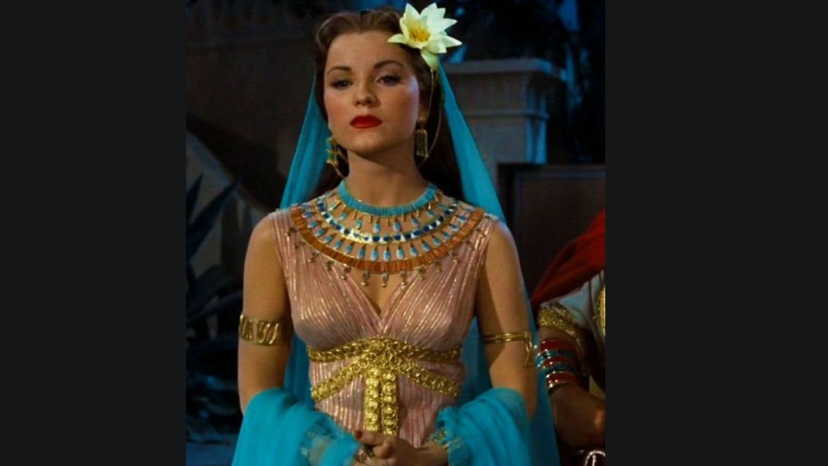 Read more about the article Gregory Kung: Where is Debra Paget’s son now?