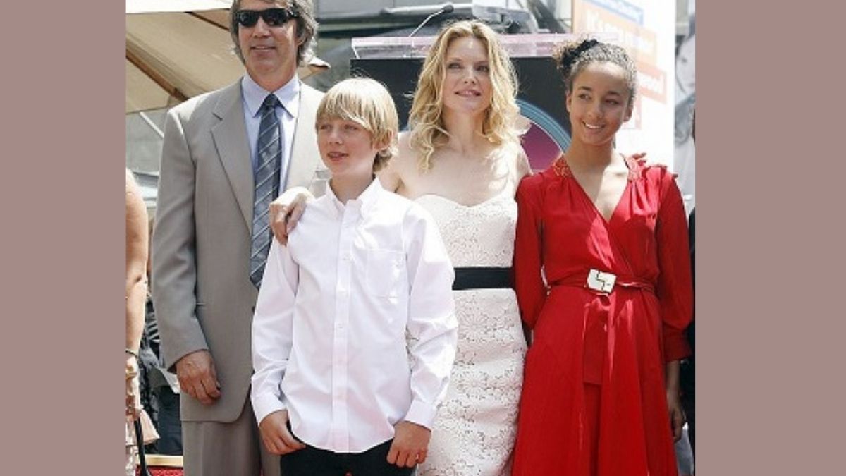 Read more about the article John Henry Kelley- Fact about Michelle Pfeiffer’s son