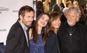 Kris Kristofferson Children: Meet the 8 children of the Singer - Dicy