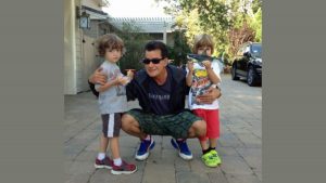 Read more about the article Bob Sheen and Max Sheen- Everything about Charlie Sheen’s Twin Sons