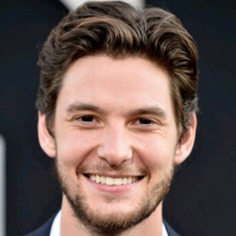 Dolly Vintula, Bobby Vinton's wife Dicy Trends