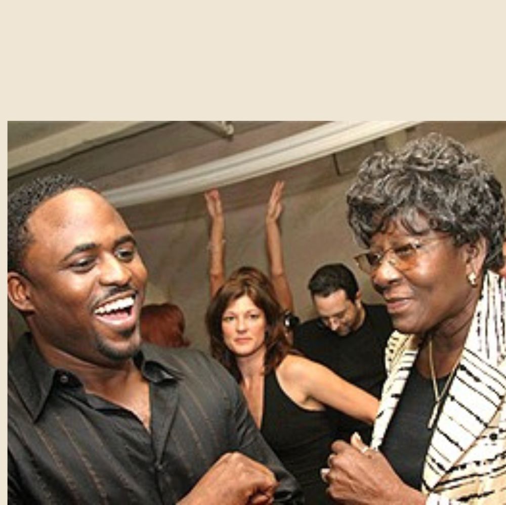 Read more about the article Lindamarie Newton: Who is the mother of Wayne Brady?