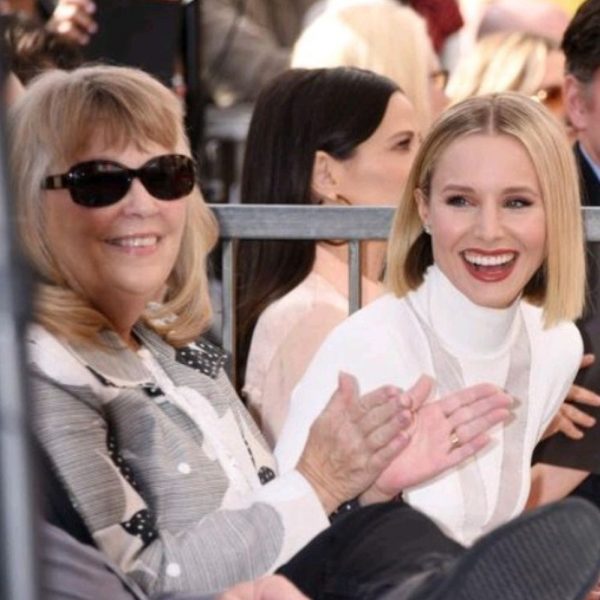 Lorelei Frygier: Everything About Kristen Bell's Mother - Dicy Trends