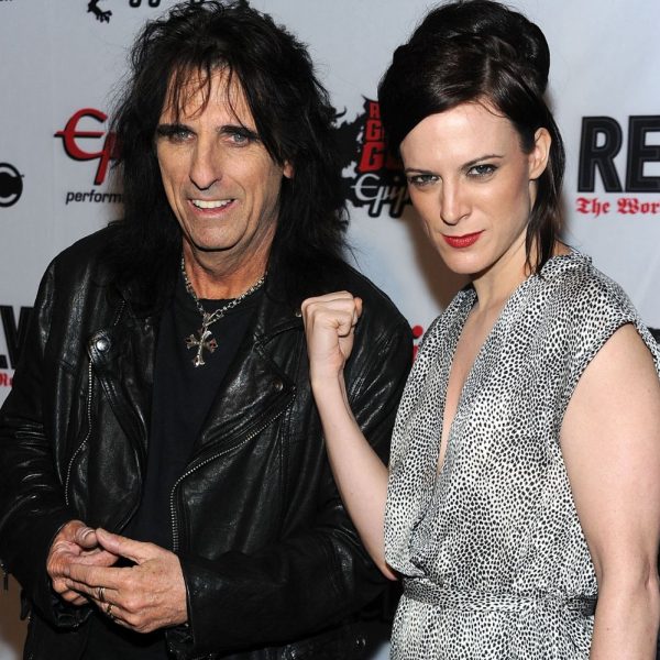 Calico Cooper: Who is Alice Cooper's daughter? - Dicy Trends