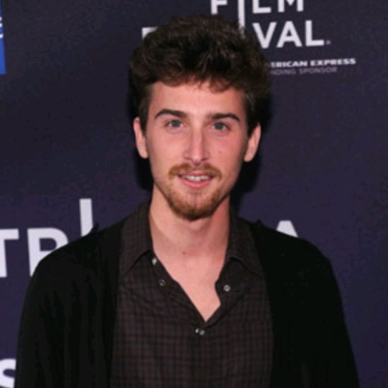 Maxwell Hoffman Facts About Dustin Hoffman And Lisa Hoffman's Son