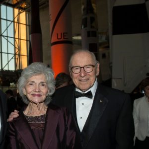 Read more about the article Jim Lovell and his wife Marilyn Lovell’s Love Story