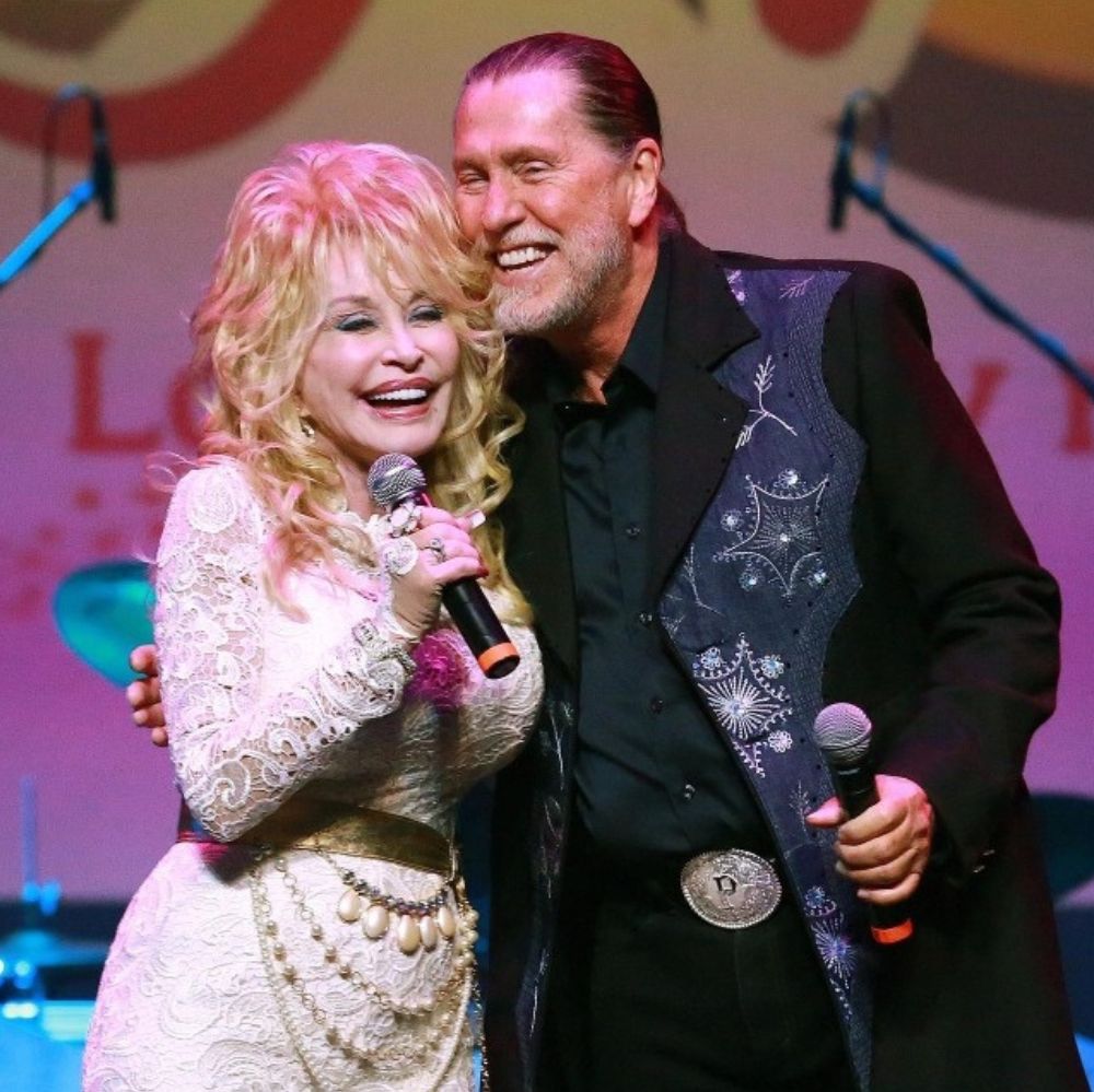 Read more about the article Randy Parton: What Happened To Dolly Parton’s Brother?