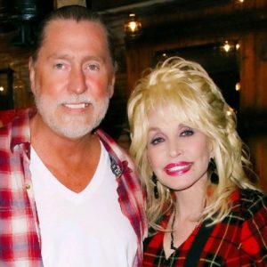 Read more about the article David Wilburn Parton: Who Is Dolly Parton’s Brother?