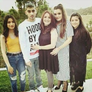 Read more about the article Safaa Malik: Inside The Life Of Zayn’s Sister